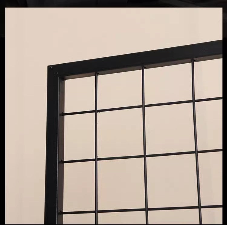 Grid Wall Panel with Wheel